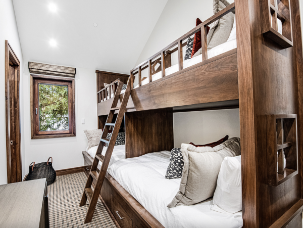 Ski In Ski Out Vail 8 Bedroom Luxury Vacation Home Sleeps 18